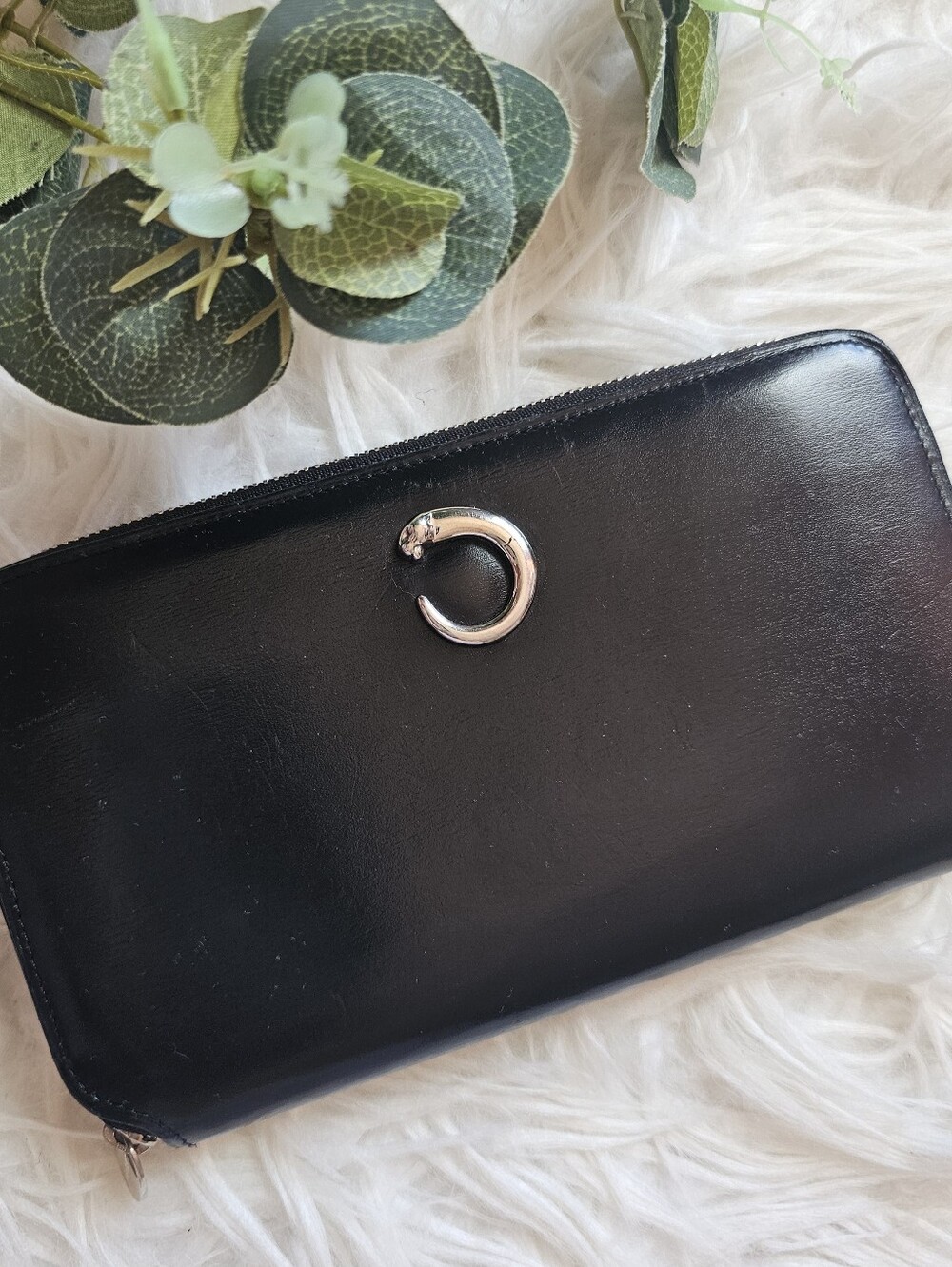 Cartier Panthère Zipped International Wallet